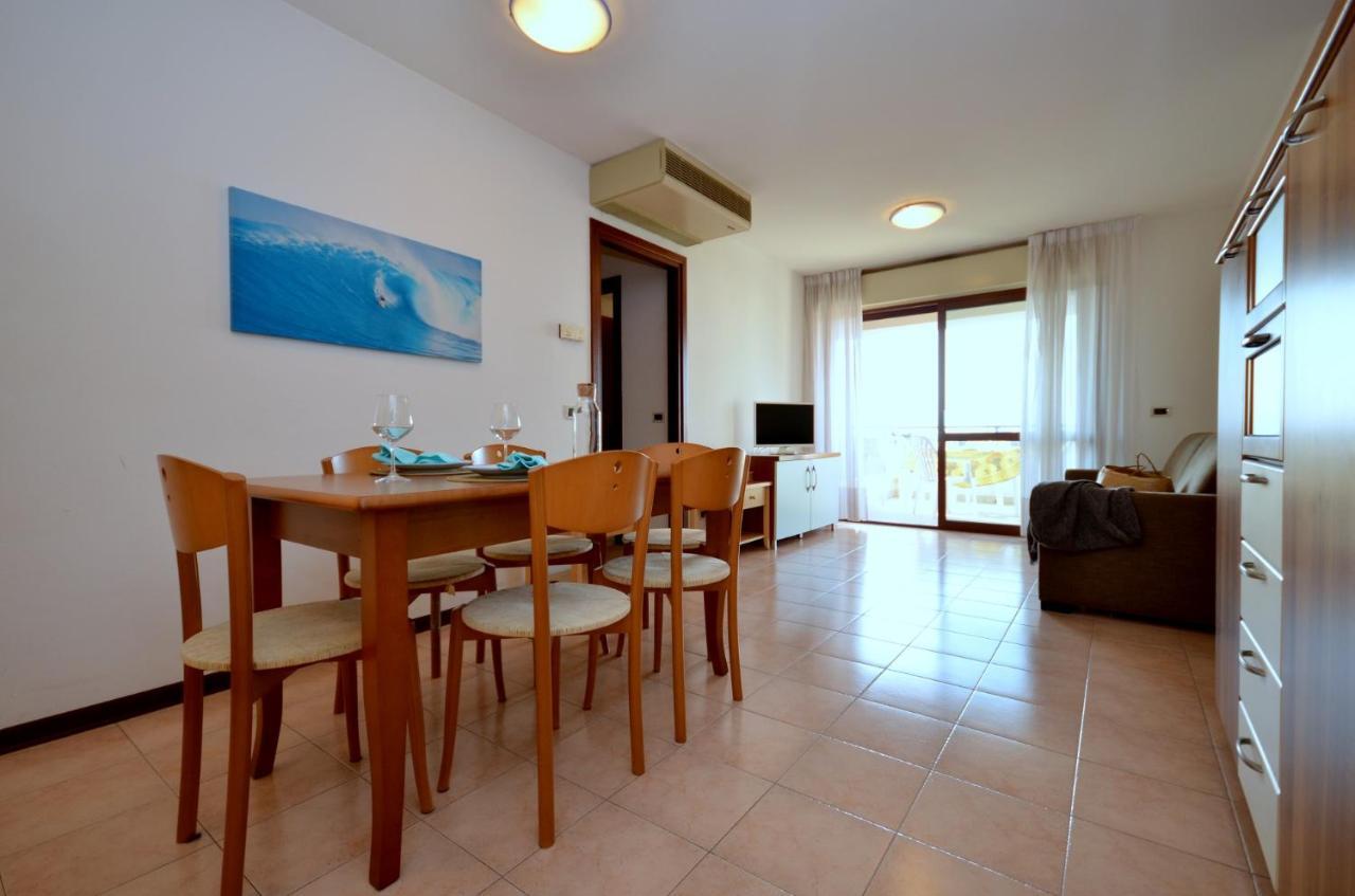Residenza Porta Del Mare Διαμέρισμα Λινιάνο Σαμπιαντόρο Εξωτερικό φωτογραφία