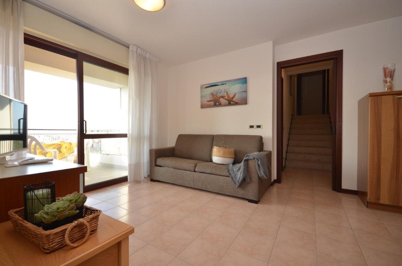 Residenza Porta Del Mare Διαμέρισμα Λινιάνο Σαμπιαντόρο Εξωτερικό φωτογραφία